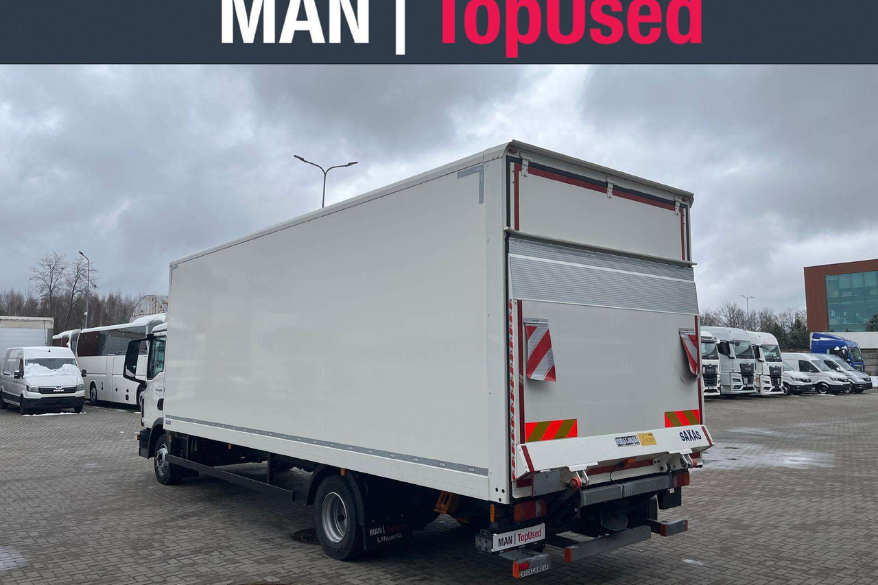 MAN 12.250 4x2 BL CH (8425) - Kravas automašīna ar slēgto virsbūvi: foto 3 MAN 12.250 4x2 BL CH (8425) - Kravas automašīna ar slēgto virsbūvi: foto 3