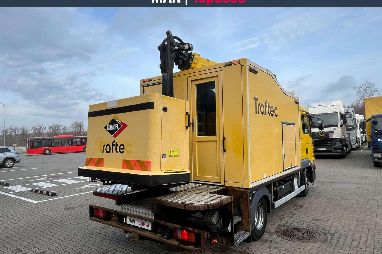 MAN 8.220 4X2 bokštelis(9291) - Kravas auto ar manipulatoru: foto 4 MAN 8.220 4X2 bokštelis(9291) - Kravas auto ar manipulatoru: foto 4