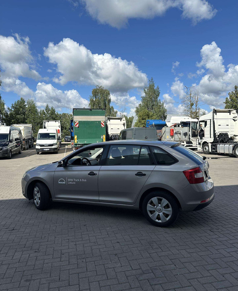 Skoda Rapid - Universālis: foto 4 Skoda Rapid - Universālis: foto 4