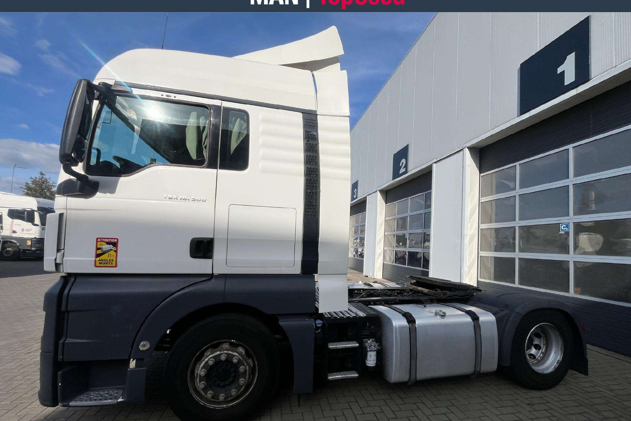 MAN TGX 18.500 XLX Cab Retarder(9138) - Vilcējs: foto 3 MAN TGX 18.500 XLX Cab Retarder(9138) - Vilcējs: foto 3