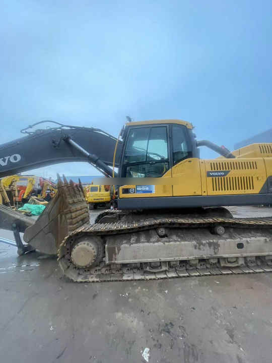 90% new and low hours 48 ton VOLVO EC480D used excavator for sale cheap hot sale Used VOLVO EC480D second hand excavator - Kāpurķēžu ekskavators: foto 3 90% new and low hours 48 ton VOLVO EC480D used excavator for sale cheap hot sale Used VOLVO EC480D second hand excavator - Kāpurķēžu ekskavators: foto 3