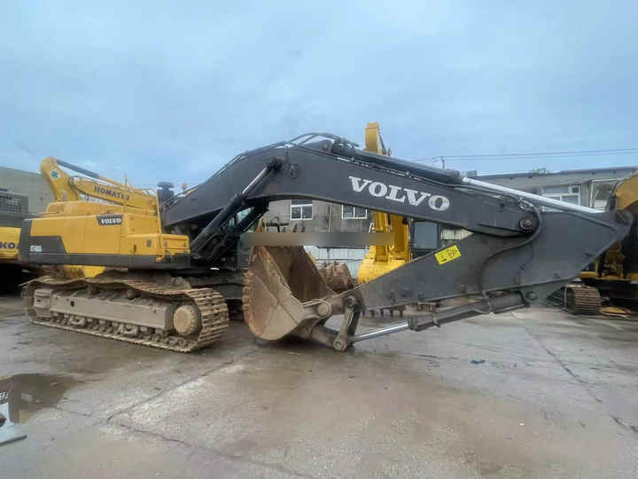 90% new and low hours 48 ton VOLVO EC480D used excavator for sale cheap hot sale Used VOLVO EC480D second hand excavator - Kāpurķēžu ekskavators: foto 5 90% new and low hours 48 ton VOLVO EC480D used excavator for sale cheap hot sale Used VOLVO EC480D second hand excavator - Kāpurķēžu ekskavators: foto 5
