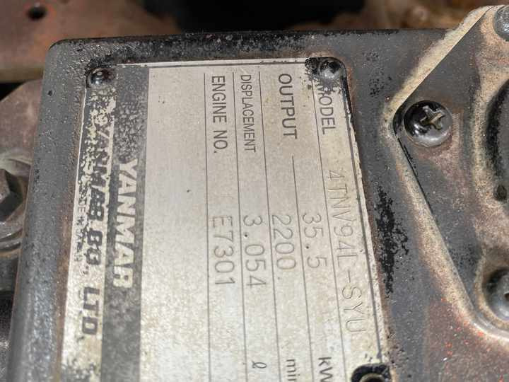 Awesome Performance Korea Imported Small Scale Used Doosan Dx60 Excavator in Shanghai - Kāpurķēžu ekskavators: foto 4 Awesome Performance Korea Imported Small Scale Used Doosan Dx60 Excavator in Shanghai - Kāpurķēžu ekskavators: foto 4