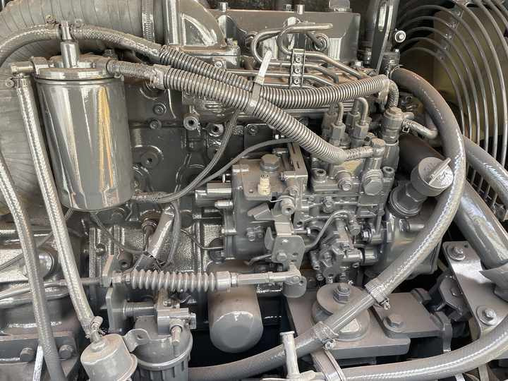 Awesome Performance Korea Imported Small Scale Used Doosan Dx60 Excavator in Shanghai - Kāpurķēžu ekskavators: foto 2 Awesome Performance Korea Imported Small Scale Used Doosan Dx60 Excavator in Shanghai - Kāpurķēžu ekskavators: foto 2