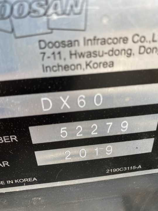 Awesome Performance Korea Imported Small Scale Used Doosan Excavator Dx60 Dx225 Dh60 Dh55 - Kāpurķēžu ekskavators: foto 3 Awesome Performance Korea Imported Small Scale Used Doosan Excavator Dx60 Dx225 Dh60 Dh55 - Kāpurķēžu ekskavators: foto 3