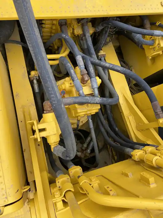 Ekskavators Construction machinery 45 Tons Used Komatsu excavator pc450-8 crawler excavator original Japan Komatsu 450-8 for sale: foto 6
