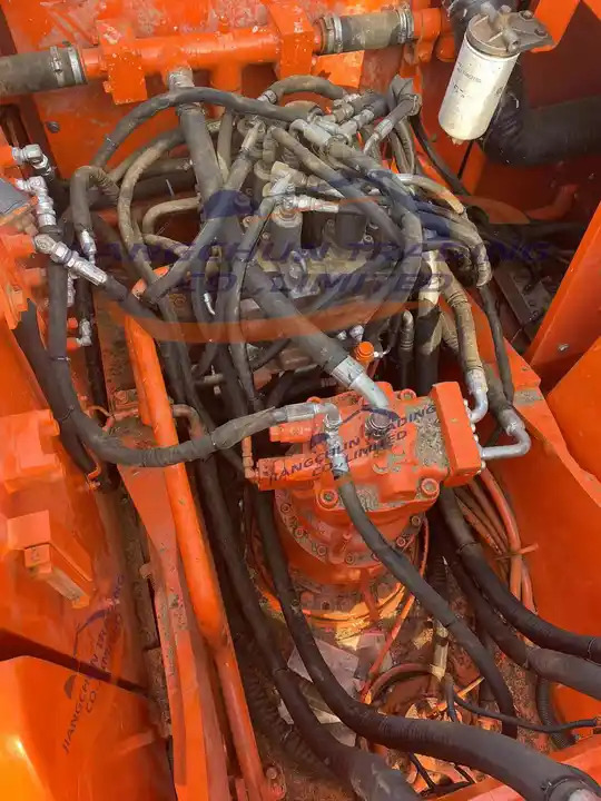 Doosan DH220 20 Tons Amphibious excavators Used DH220LC-7 Amphibious Excavator - Ekskavators: foto 5 Doosan DH220 20 Tons Amphibious excavators Used DH220LC-7 Amphibious Excavator - Ekskavators: foto 5