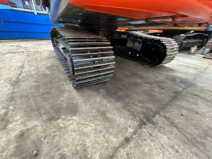 Excavadoras de segunda mano Hitachi Used excavator Hitachi ZX120 Japanese Hitachi second hand - Ekskavators: foto 5 Excavadoras de segunda mano Hitachi Used excavator Hitachi ZX120 Japanese Hitachi second hand - Ekskavators: foto 5