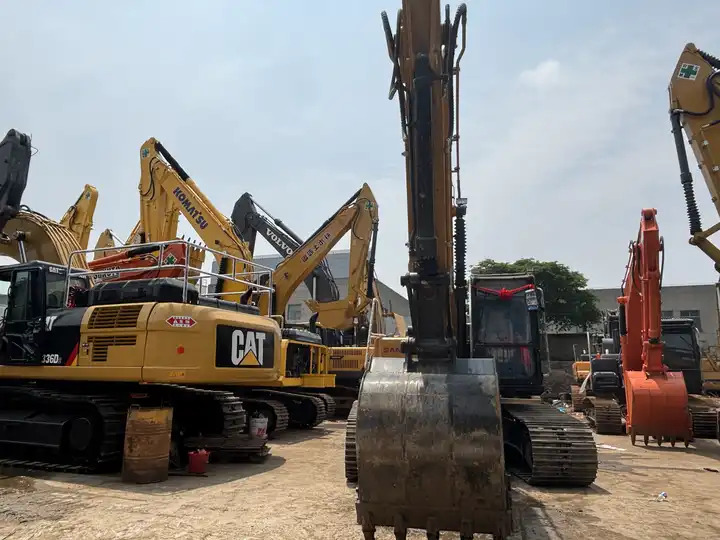 Factory Direct Sale Sany 215C Pro Excavator Machine 20ton SANY 215 SY215 SY215C SY215H Used Excavators in Shanghai - Ekskavators: foto 2 Factory Direct Sale Sany 215C Pro Excavator Machine 20ton SANY 215 SY215 SY215C SY215H Used Excavators in Shanghai - Ekskavators: foto 2