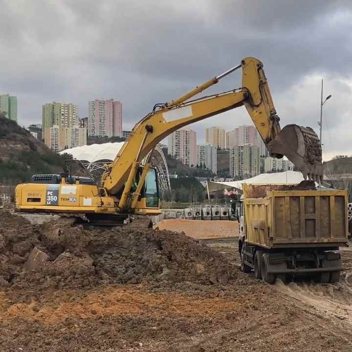 Factory Supply Second-Hand Komatsu PC200-8 PC220-8 PC300 PC350 PC400 20ton Used Crawler Excavator with Good Condition - Kāpurķēžu ekskavators: foto 3 Factory Supply Second-Hand Komatsu PC200-8 PC220-8 PC300 PC350 PC400 20ton Used Crawler Excavator with Good Condition - Kāpurķēžu ekskavators: foto 3