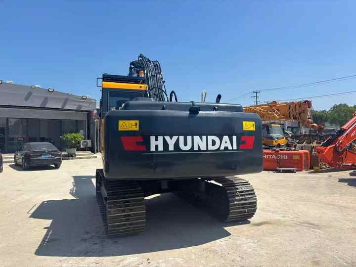 HYUNDAI 96% New HX220s Used Excavator, Korea 22 Ton HX210 HX225 HX 210 220 225 9S 22Ton Crawler Radio Digger Equipment Machine - Ekskavators: foto 5 HYUNDAI 96% New HX220s Used Excavator, Korea 22 Ton HX210 HX225 HX 210 220 225 9S 22Ton Crawler Radio Digger Equipment Machine - Ekskavators: foto 5