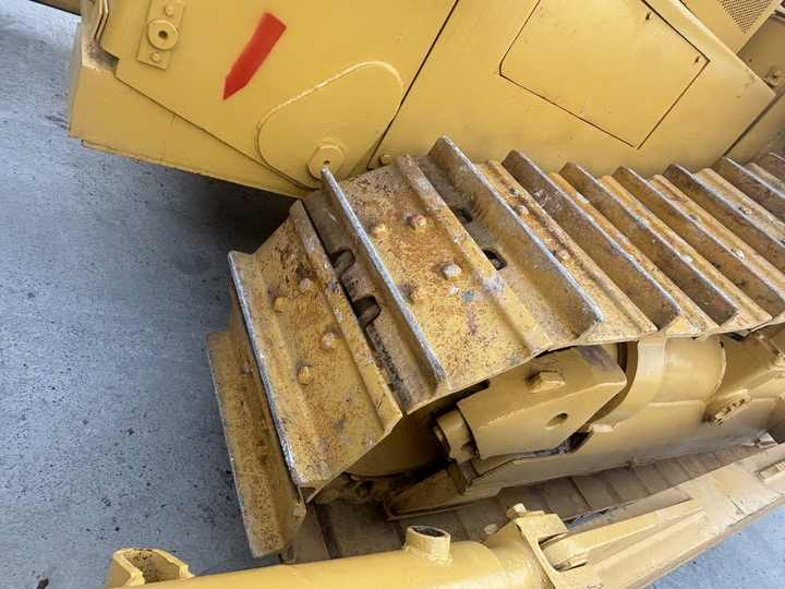 High Efficiency Used Caterpillar Bulldozer cat d8r Used Caterpillar d7g 6g d8r - Buldozers: foto 5 High Efficiency Used Caterpillar Bulldozer cat d8r Used Caterpillar d7g 6g d8r - Buldozers: foto 5