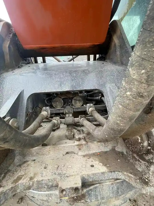 High-quality Original Used Korea Crawler 50 Ton Doosan Dx520 Excavator Used Excavator Digger In Shanghai - Kāpurķēžu ekskavators: foto 4 High-quality Original Used Korea Crawler 50 Ton Doosan Dx520 Excavator Used Excavator Digger In Shanghai - Kāpurķēžu ekskavators: foto 4