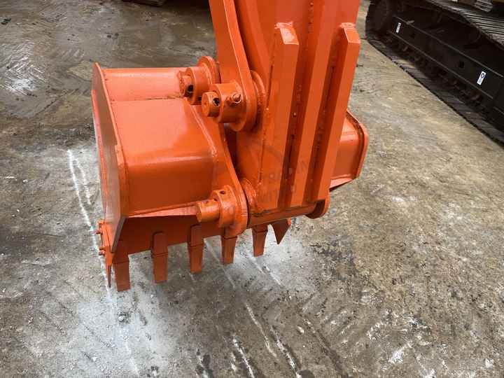 Hot sale Used Hitachi ZX120 digger medium size Excavator second hand excavator - Kāpurķēžu ekskavators: foto 2 Hot sale Used Hitachi ZX120 digger medium size Excavator second hand excavator - Kāpurķēžu ekskavators: foto 2