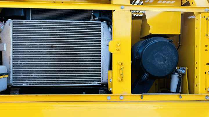 Machinery Used Pc350-8 Original Komatsu PC350-8 Excavator PC300 PC350 PC400 PC450 35ton Hydraulic Crawler Excavator Available - Kāpurķēžu ekskavators: foto 5 Machinery Used Pc350-8 Original Komatsu PC350-8 Excavator PC300 PC350 PC400 PC450 35ton Hydraulic Crawler Excavator Available - Kāpurķēžu ekskavators: foto 5