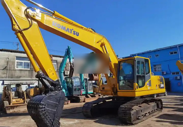 New Arrival Second Hand Pc200-8 Komatsu 20 Ton Crawler Excavator Komatsu Pc 200-8 Used Komatsu Pc 200 Excavator For Sale - Ekskavators: foto 2 New Arrival Second Hand Pc200-8 Komatsu 20 Ton Crawler Excavator Komatsu Pc 200-8 Used Komatsu Pc 200 Excavator For Sale - Ekskavators: foto 2