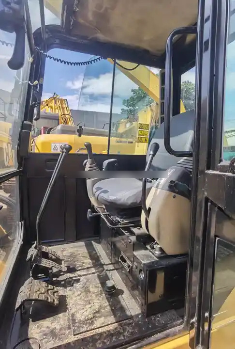 Original Well-Maintained CAT 306D Used Excavator for Sale - Kāpurķēžu ekskavators: foto 5 Original Well-Maintained CAT 306D Used Excavator for Sale - Kāpurķēžu ekskavators: foto 5