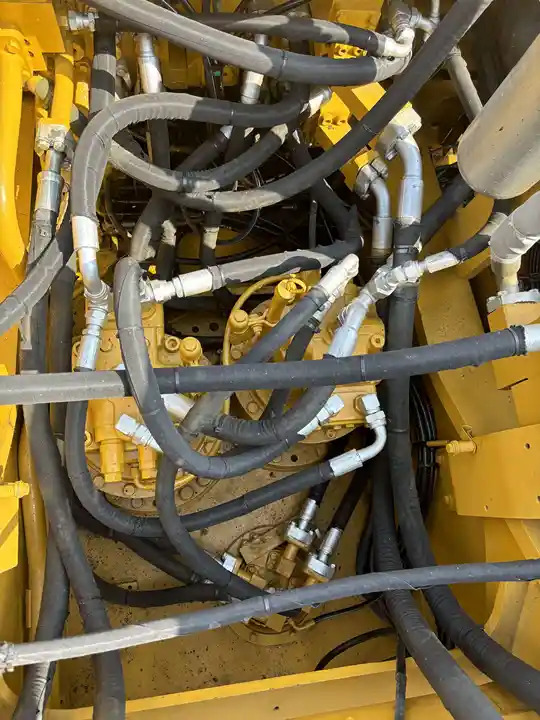 Second Hand CAT 349D2L Large Excavator, Original Cat 349d2L 340d2 340d2l 336dl Excavator Excavator for Hot Sale - Ekskavators: foto 4 Second Hand CAT 349D2L Large Excavator, Original Cat 349d2L 340d2 340d2l 336dl Excavator Excavator for Hot Sale - Ekskavators: foto 4