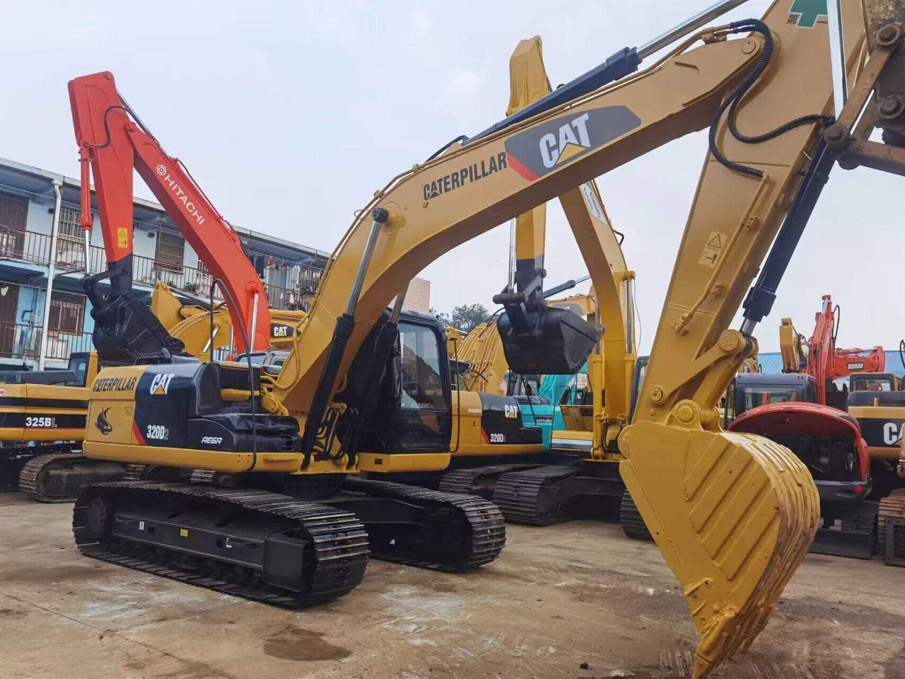 Ekskavators Second Hand Cat Excavator CAT 320D High Quality Japan Used Construction Machine 20ton Excavator cat320d: foto 6
