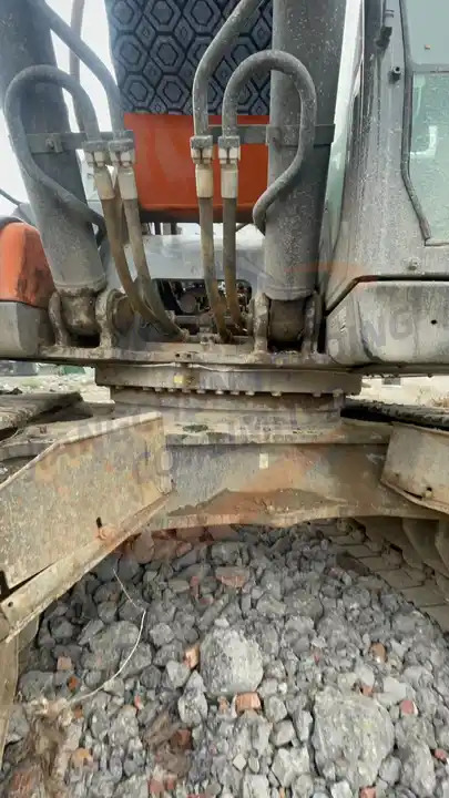 USED KOREA BRAND DOOSAN EXCAVATOR DX520LC DX520LC-9 C HYDRAULIC BIG DIGGER GOOD CONDITION FOR SALE - Ekskavators: foto 5 USED KOREA BRAND DOOSAN EXCAVATOR DX520LC DX520LC-9 C HYDRAULIC BIG DIGGER GOOD CONDITION FOR SALE - Ekskavators: foto 5