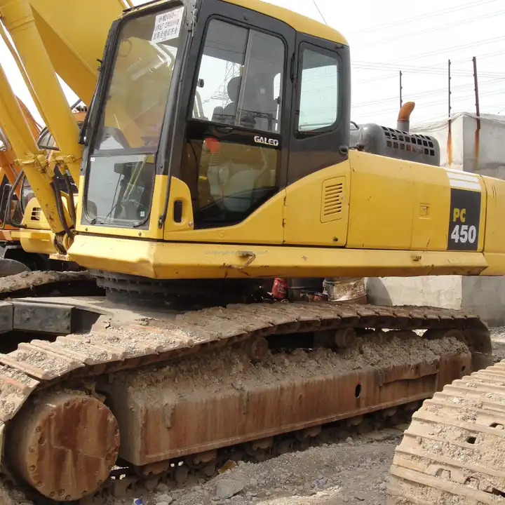 Used Excavator 45ton Good Quality Komatsu Pc450-7 Excavator Cheap Price For Sale - Kāpurķēžu ekskavators: foto 1 Used Excavator 45ton Good Quality Komatsu Pc450-7 Excavator Cheap Price For Sale - Kāpurķēžu ekskavators: foto 1