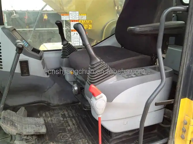 Used Excavator 45ton Good Quality Komatsu Pc450-7 Excavator Cheap Price For Sale - Kāpurķēžu ekskavators: foto 5 Used Excavator 45ton Good Quality Komatsu Pc450-7 Excavator Cheap Price For Sale - Kāpurķēžu ekskavators: foto 5