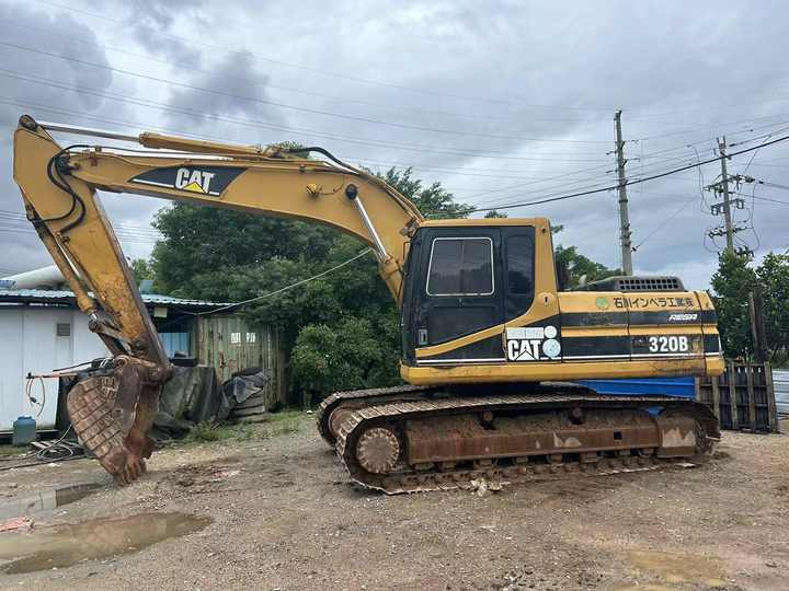 Used Excavator Cat 320bl Best Second Hand Excavator Caterpillar 320 320d 320b for Sale in Shanghai - Kāpurķēžu ekskavators: foto 3 Used Excavator Cat 320bl Best Second Hand Excavator Caterpillar 320 320d 320b for Sale in Shanghai - Kāpurķēžu ekskavators: foto 3