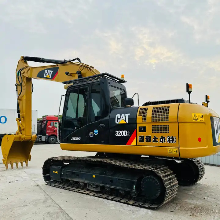 Used Hydraulic Excavator Cat 320d2,Secondhand Medium Excavator In Good Condition For Sale In Shanghai - Kāpurķēžu ekskavators: foto 1 Used Hydraulic Excavator Cat 320d2,Secondhand Medium Excavator In Good Condition For Sale In Shanghai - Kāpurķēžu ekskavators: foto 1