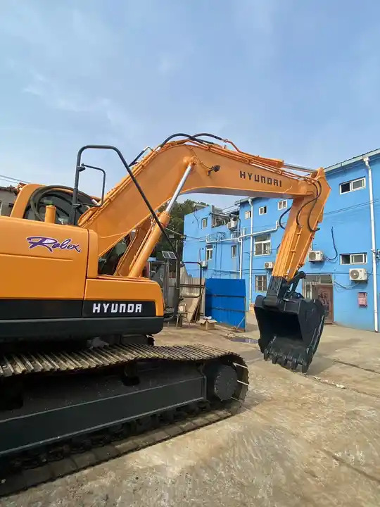 Used Hyundai 225 excavator second hand Korea Hyundai excavator Excavadoras de segunda mano - Ekskavators: foto 2 Used Hyundai 225 excavator second hand Korea Hyundai excavator Excavadoras de segunda mano - Ekskavators: foto 2