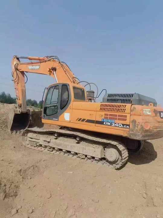 Used Original Korea Doosan 34 Ton Excavator with Cheap Price and Good Condition DOOSAN Dx340LCA Dx225 Dx330 DX360for Sale - Ekskavators: foto 3 Used Original Korea Doosan 34 Ton Excavator with Cheap Price and Good Condition DOOSAN Dx340LCA Dx225 Dx330 DX360for Sale - Ekskavators: foto 3