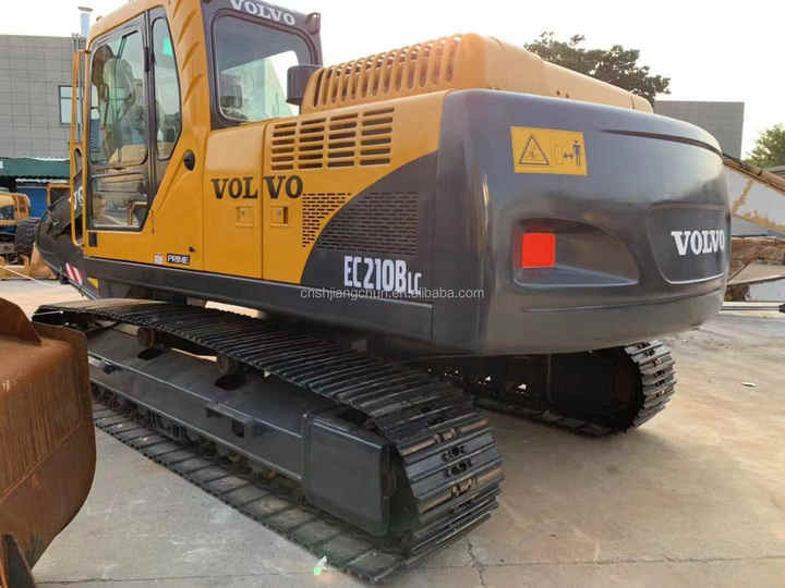 Used Original Volvo Excavator EC210B machinery in stock for sale with high quality and good price - Kāpurķēžu ekskavators: foto 2 Used Original Volvo Excavator EC210B machinery in stock for sale with high quality and good price - Kāpurķēžu ekskavators: foto 2