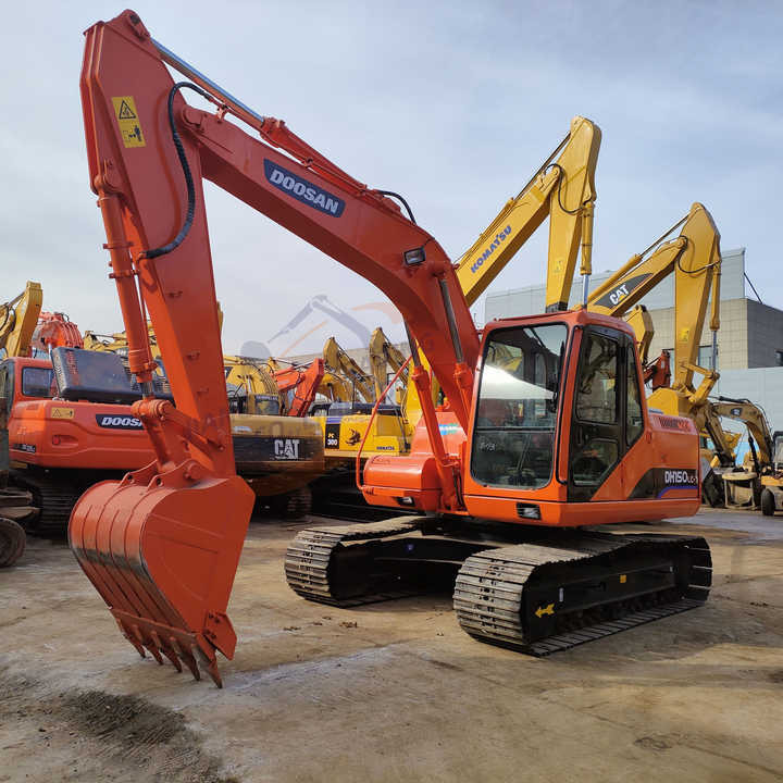 Used excavator doosan dh150 excavators machinery doosan dx60 dx80 dx75 dx225 Good Condition Low price - Kāpurķēžu ekskavators: foto 1 Used excavator doosan dh150 excavators machinery doosan dx60 dx80 dx75 dx225 Good Condition Low price - Kāpurķēžu ekskavators: foto 1