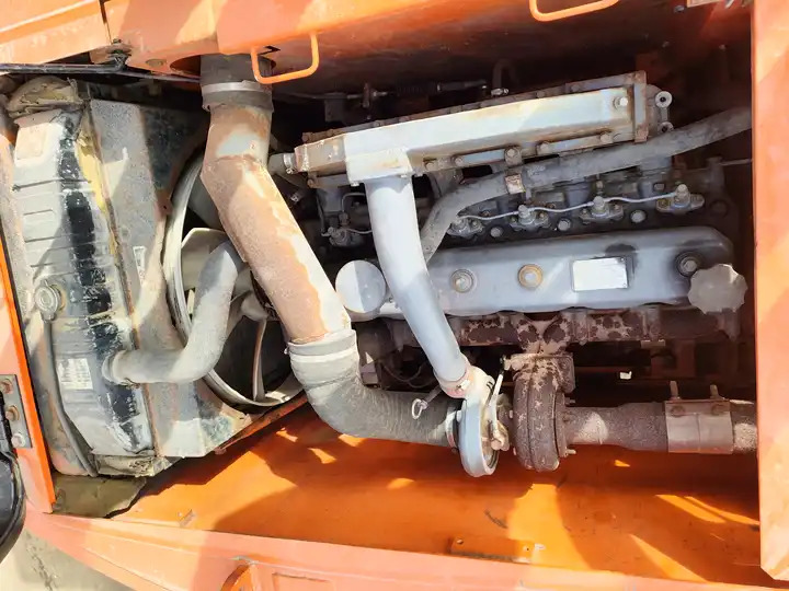 Well-maintained Cheap Price Korea Original Used Doosan Dh150,Dh150lc-7 Crawler Excavator in Shanghai - Kāpurķēžu ekskavators: foto 4 Well-maintained Cheap Price Korea Original Used Doosan Dh150,Dh150lc-7 Crawler Excavator in Shanghai - Kāpurķēžu ekskavators: foto 4