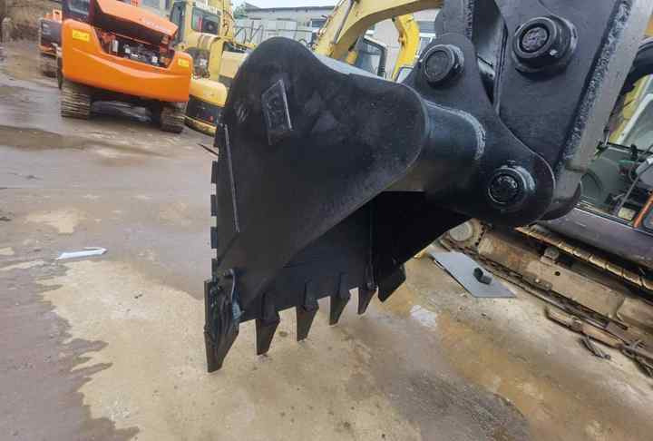 Heavy Excavator CAT 320d Original US Used CAT 320d Excavator 20 TonsExcavator CAT320C 320D 320d2 on sale - Kāpurķēžu ekskavators: foto 5 Heavy Excavator CAT 320d Original US Used CAT 320d Excavator 20 TonsExcavator CAT320C 320D 320d2 on sale - Kāpurķēžu ekskavators: foto 5