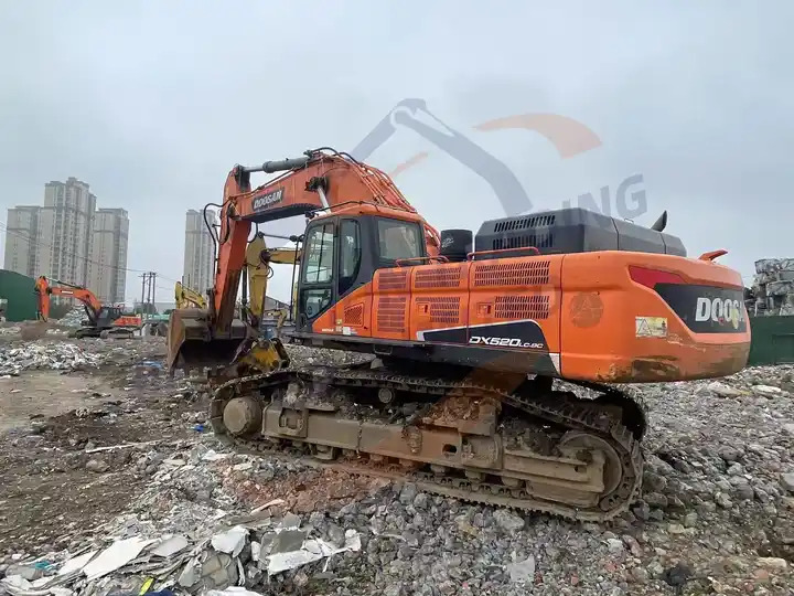 New arrival Used Doosan excavator DX520LC-9C in good condition for sale in good condition - Kāpurķēžu ekskavators: foto 2 New arrival Used Doosan excavator DX520LC-9C in good condition for sale in good condition - Kāpurķēžu ekskavators: foto 2