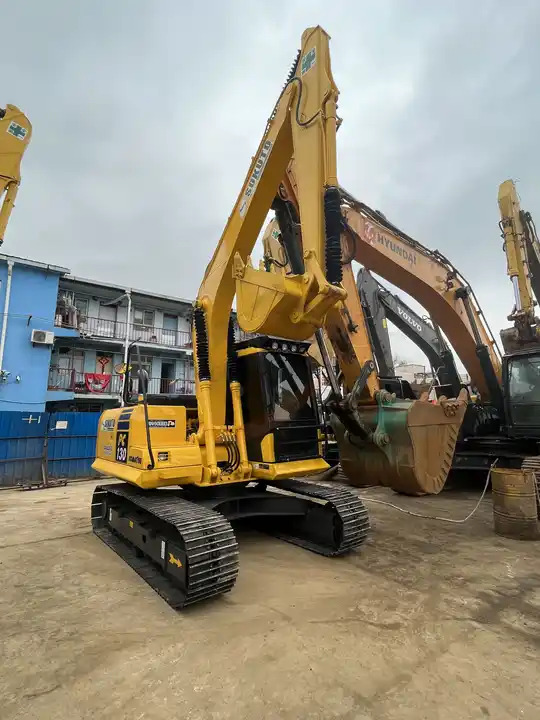 Kāpurķēžu ekskavators perfect performance japan original low hourS used Komatsu PC130-7 excavator for hot sale: foto 6