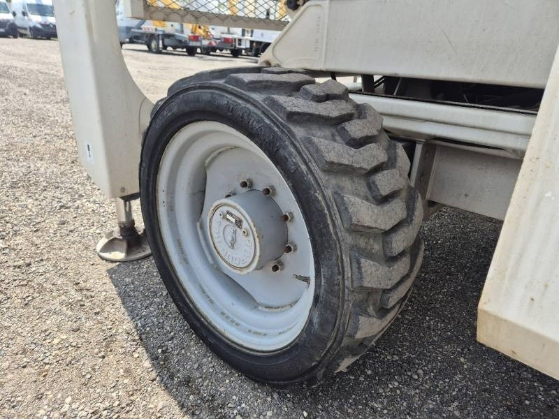 Šķērveida pacēlājs Genie GS3390 - 12,06 m - 4x4 - diesel: foto 14