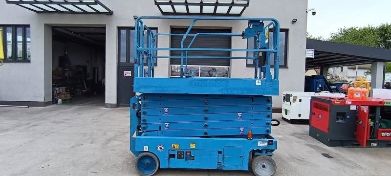 Genie GS4047 - 13,7m - electric - Šķērveida pacēlājs: foto 4 Genie GS4047 - 13,7m - electric - Šķērveida pacēlājs: foto 4