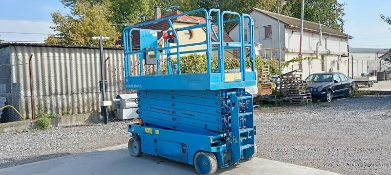 Genie GS4047 - 13,7m - electric - Šķērveida pacēlājs: foto 1 Genie GS4047 - 13,7m - electric - Šķērveida pacēlājs: foto 1