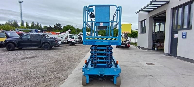 Genie GS4047 - 13,7m - electric - Šķērveida pacēlājs: foto 3 Genie GS4047 - 13,7m - electric - Šķērveida pacēlājs: foto 3