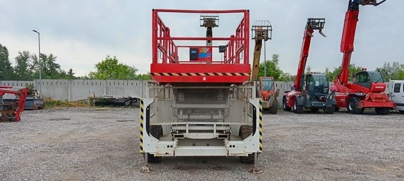 Genie GS4390 - 15,11m, diesel, 4x4 - Šķērveida pacēlājs: foto 3 Genie GS4390 - 15,11m, diesel, 4x4 - Šķērveida pacēlājs: foto 3