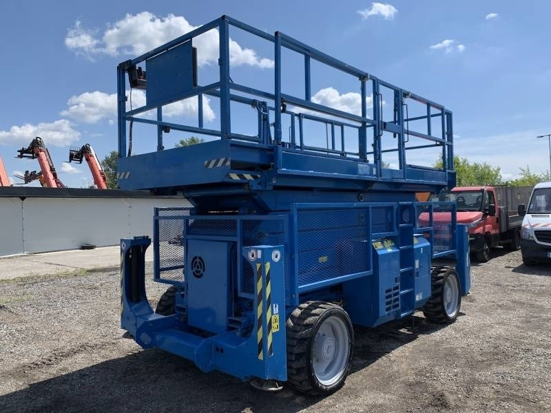 Genie GS5390 - 18m - 4x4 - Diesel - Šķērveida pacēlājs: foto 2 Genie GS5390 - 18m - 4x4 - Diesel - Šķērveida pacēlājs: foto 2