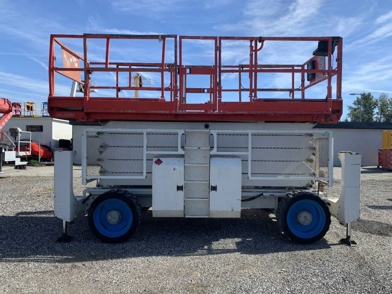 Genie GS5390 - 18m - 4x4 - Diesel - Šķērveida pacēlājs: foto 5 Genie GS5390 - 18m - 4x4 - Diesel - Šķērveida pacēlājs: foto 5