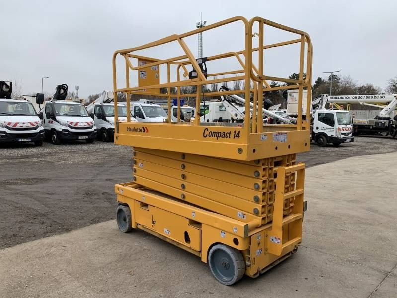 Haulotte Compact 14 - 14 m, electric - Šķērveida pacēlājs: foto 1 Haulotte Compact 14 - 14 m, electric - Šķērveida pacēlājs: foto 1