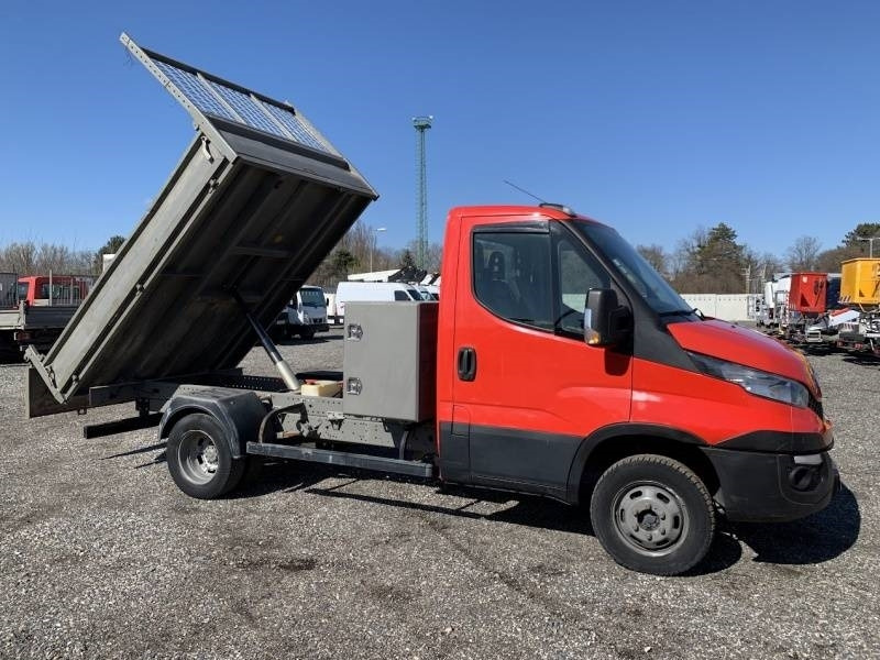 Iveco 35C13 - Tipper - Kravas automašīna pašizgāzējs: foto 1 Iveco 35C13 - Tipper - Kravas automašīna pašizgāzējs: foto 1