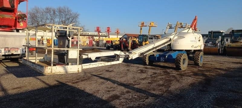 JLG 460SJ - 16,09 m, 230 kg, 4x4 - Izlices pacēlājs: foto 2 JLG 460SJ - 16,09 m, 230 kg, 4x4 - Izlices pacēlājs: foto 2