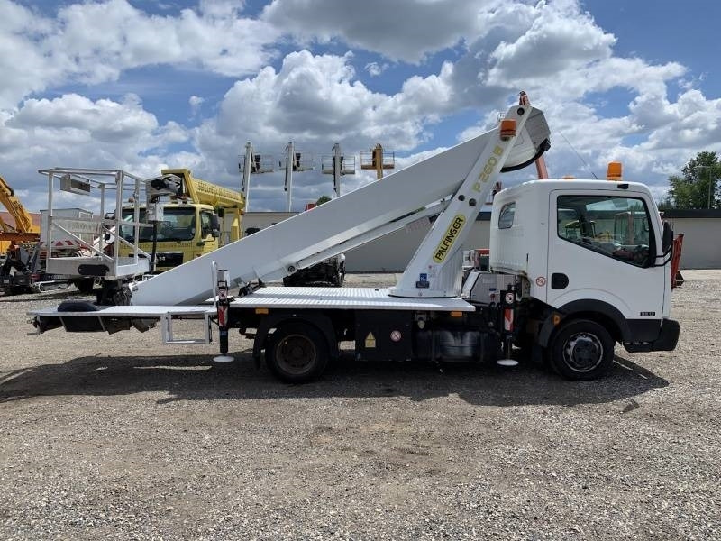 Nissan Cabstar Palfinger P260B - 25,6 m - 230 kg - Autopacēlājs: foto 4 Nissan Cabstar Palfinger P260B - 25,6 m - 230 kg - Autopacēlājs: foto 4