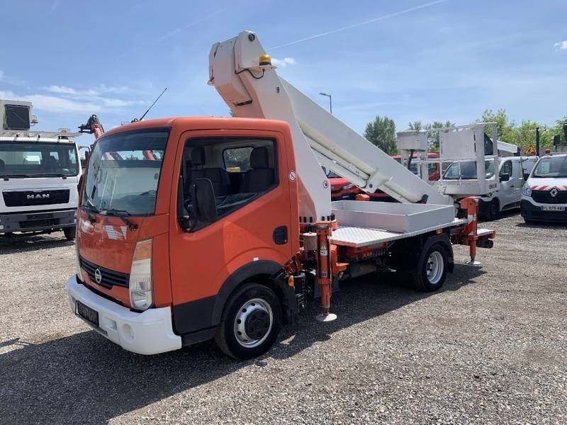 Nissan Cabstar Ruthmann-Steiger TB220 - 22,1m - 200 kg - Autopacēlājs: foto 2 Nissan Cabstar Ruthmann-Steiger TB220 - 22,1m - 200 kg - Autopacēlājs: foto 2