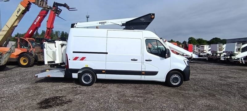 Renault Master Versalift VTL135 EVO - 13,3 m - 120kg - Autopacēlājs: foto 4 Renault Master Versalift VTL135 EVO - 13,3 m - 120kg - Autopacēlājs: foto 4
