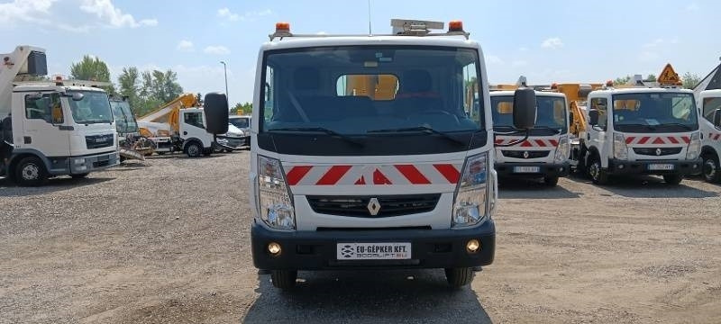 Renault Maxity Multitel MX200 - 20 m - Autopacēlājs: foto 3 Renault Maxity Multitel MX200 - 20 m - Autopacēlājs: foto 3